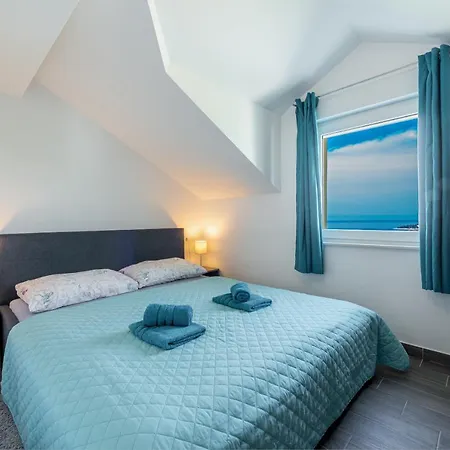 Soleil Apartment